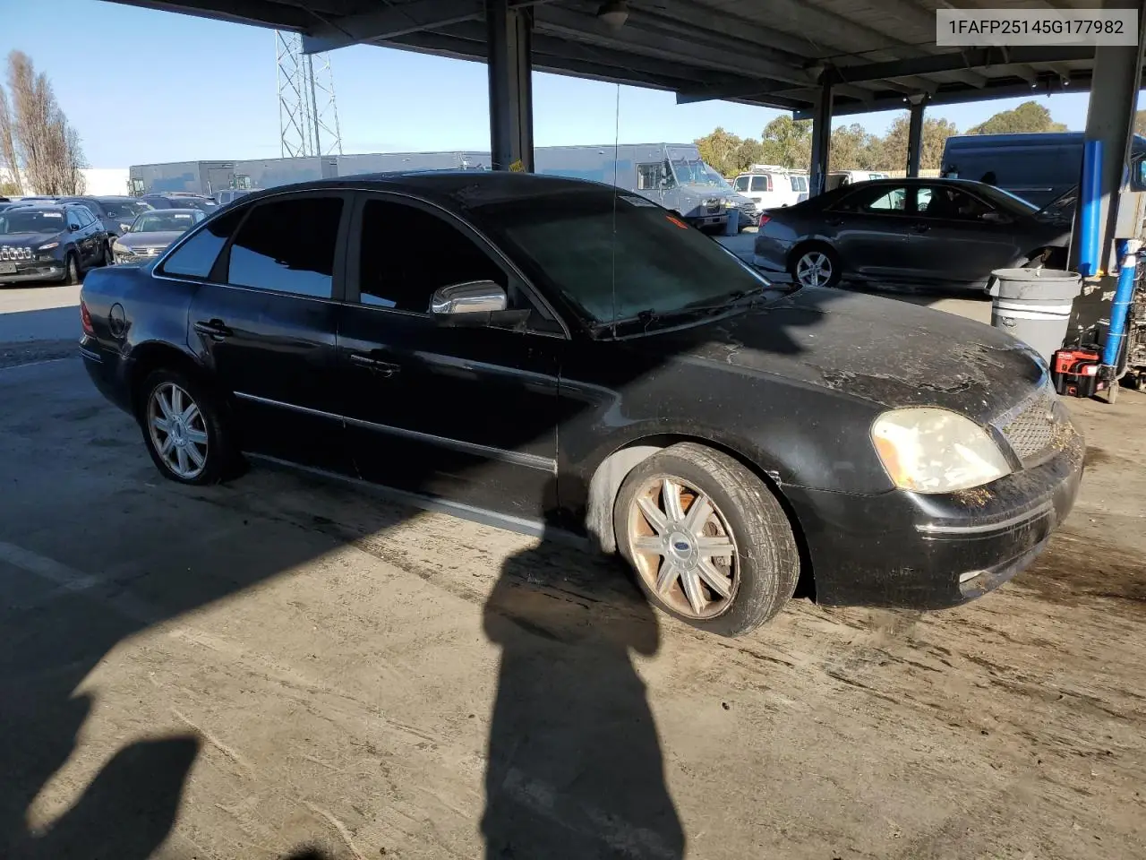 2005 Ford Five Hundred Limited VIN: 1FAFP25145G177982 Lot: 48466135