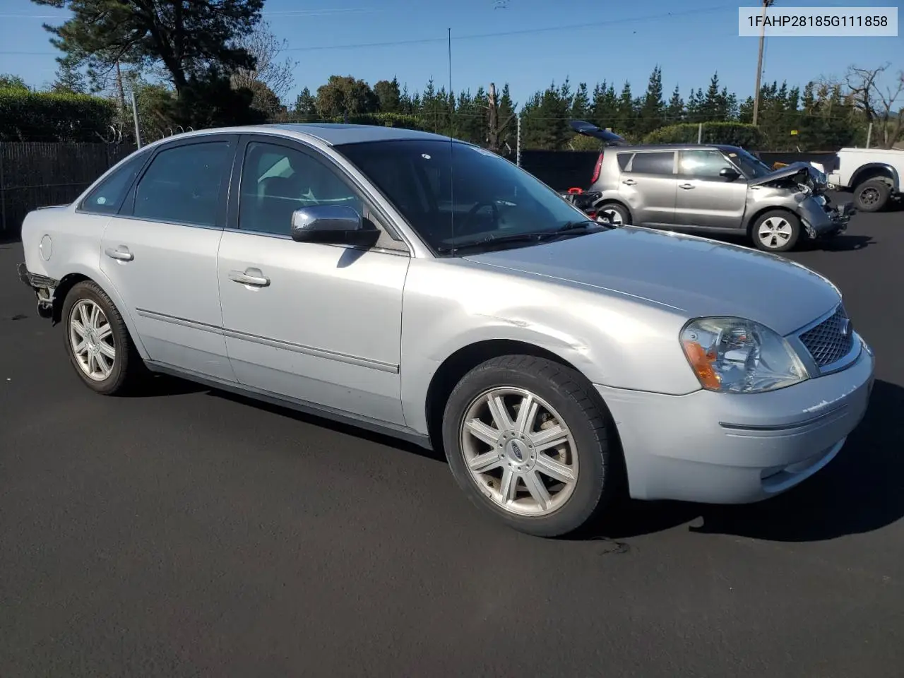 2005 Ford Five Hundred Limited VIN: 1FAHP28185G111858 Lot: 51687615