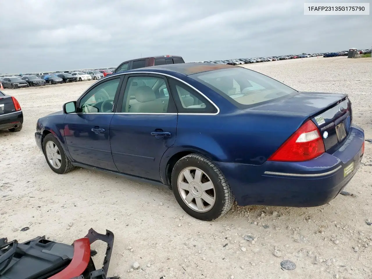 2005 Ford Five Hundred Se VIN: 1FAFP23135G175790 Lot: 56588085