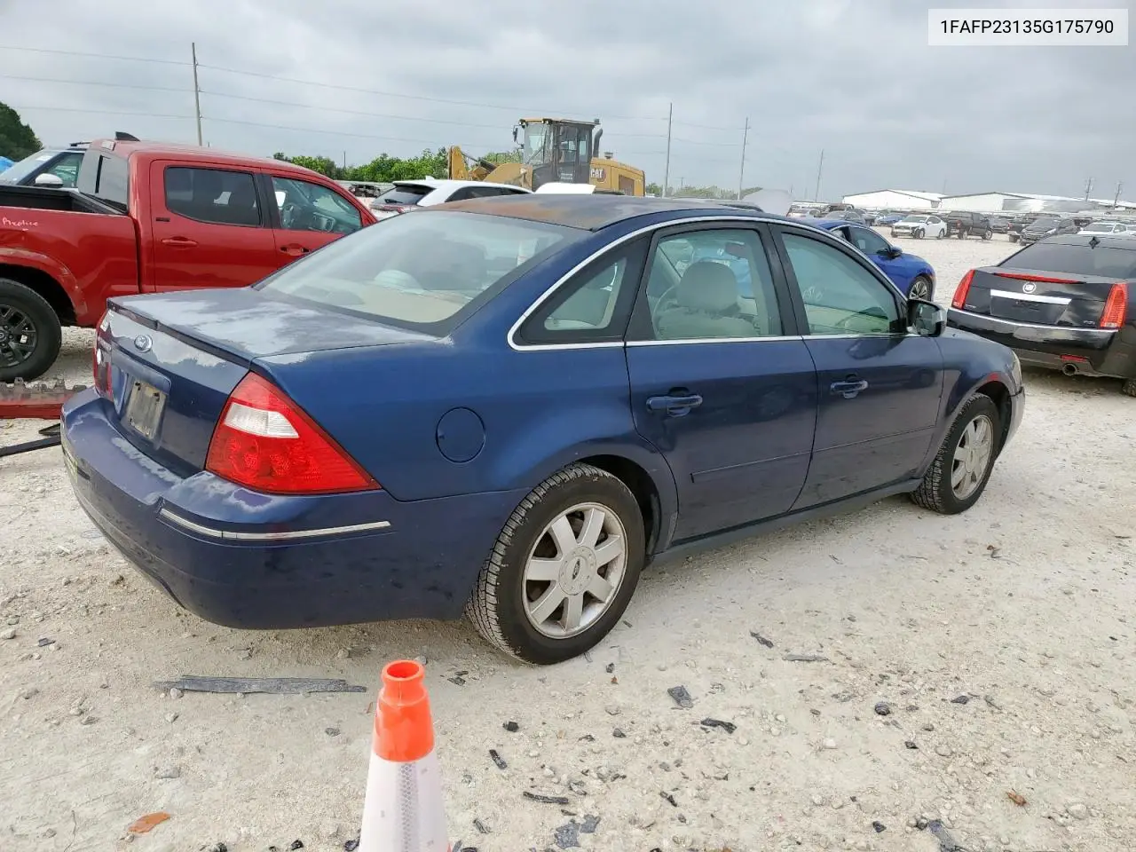 2005 Ford Five Hundred Se VIN: 1FAFP23135G175790 Lot: 56588085