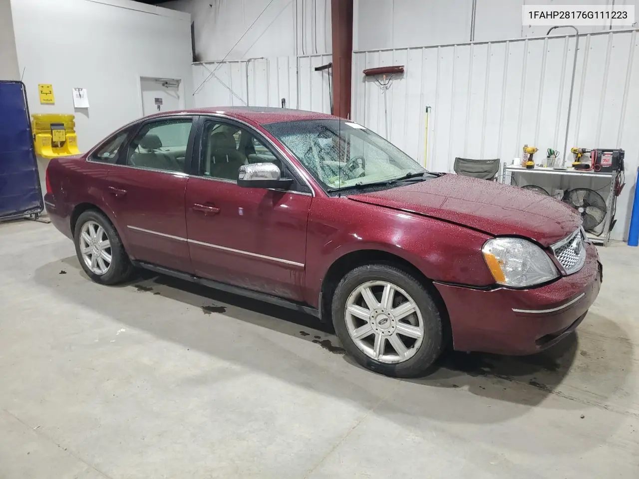 2006 Ford Five Hundred Limited VIN: 1FAHP28176G111223 Lot: 55824555