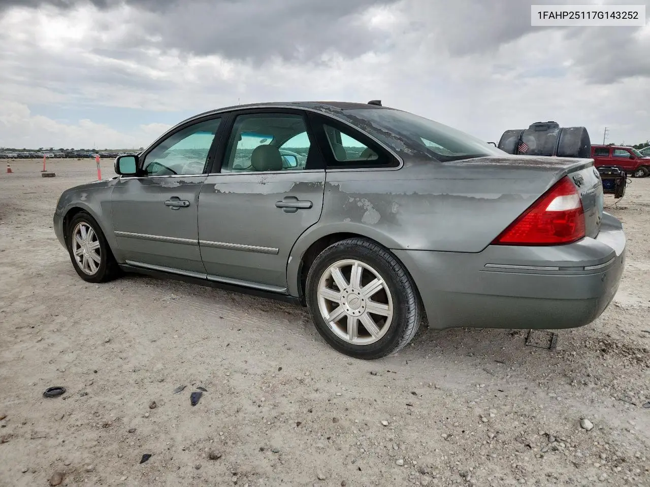 2007 Ford Five Hundred Limited VIN: 1FAHP25117G143252 Lot: 62322425
