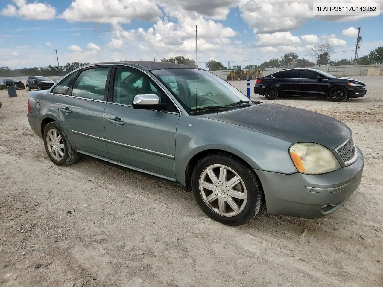 2007 Ford Five Hundred Limited VIN: 1FAHP25117G143252 Lot: 62322425