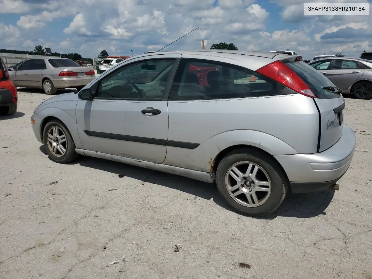 2000 Ford Focus Zx3 VIN: 3FAFP3138YR210184 Lot: 62863435