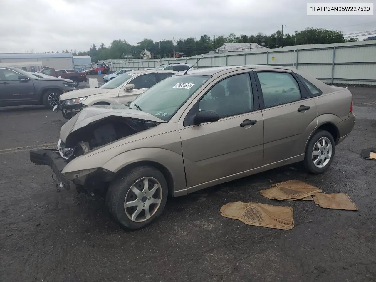 2005 Ford Focus Zx4 VIN: 1FAFP34N95W227520 Lot: 56851955