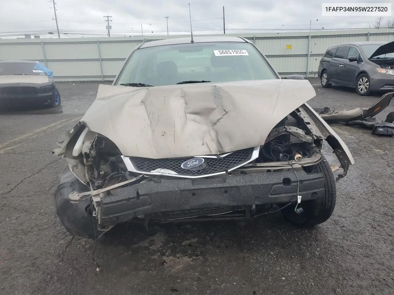 2005 Ford Focus Zx4 VIN: 1FAFP34N95W227520 Lot: 56851955