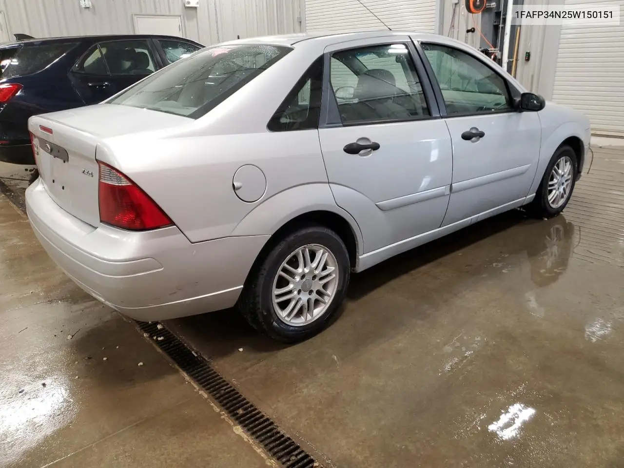 2005 Ford Focus Zx4 VIN: 1FAFP34N25W150151 Lot: 63217645