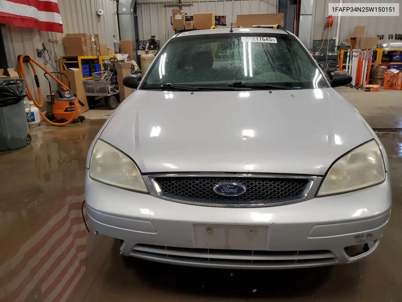2005 Ford Focus Zx4 VIN: 1FAFP34N25W150151 Lot: 63217645