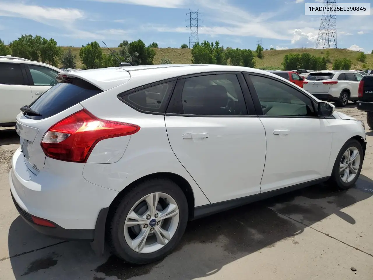 2014 Ford Focus Se VIN: 1FADP3K25EL390845 Lot: 62588275