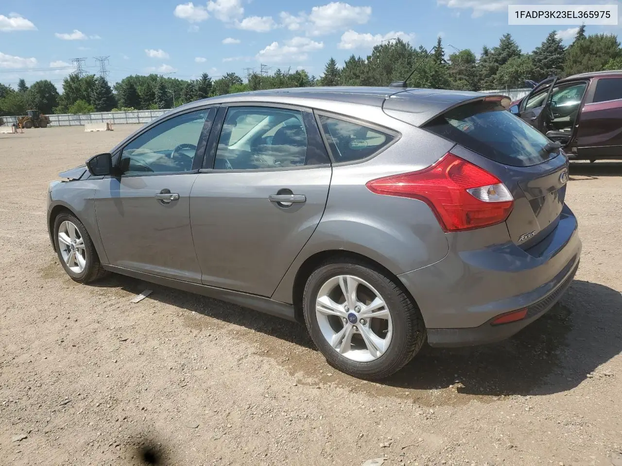 2014 Ford Focus Se VIN: 1FADP3K23EL365975 Lot: 62735675