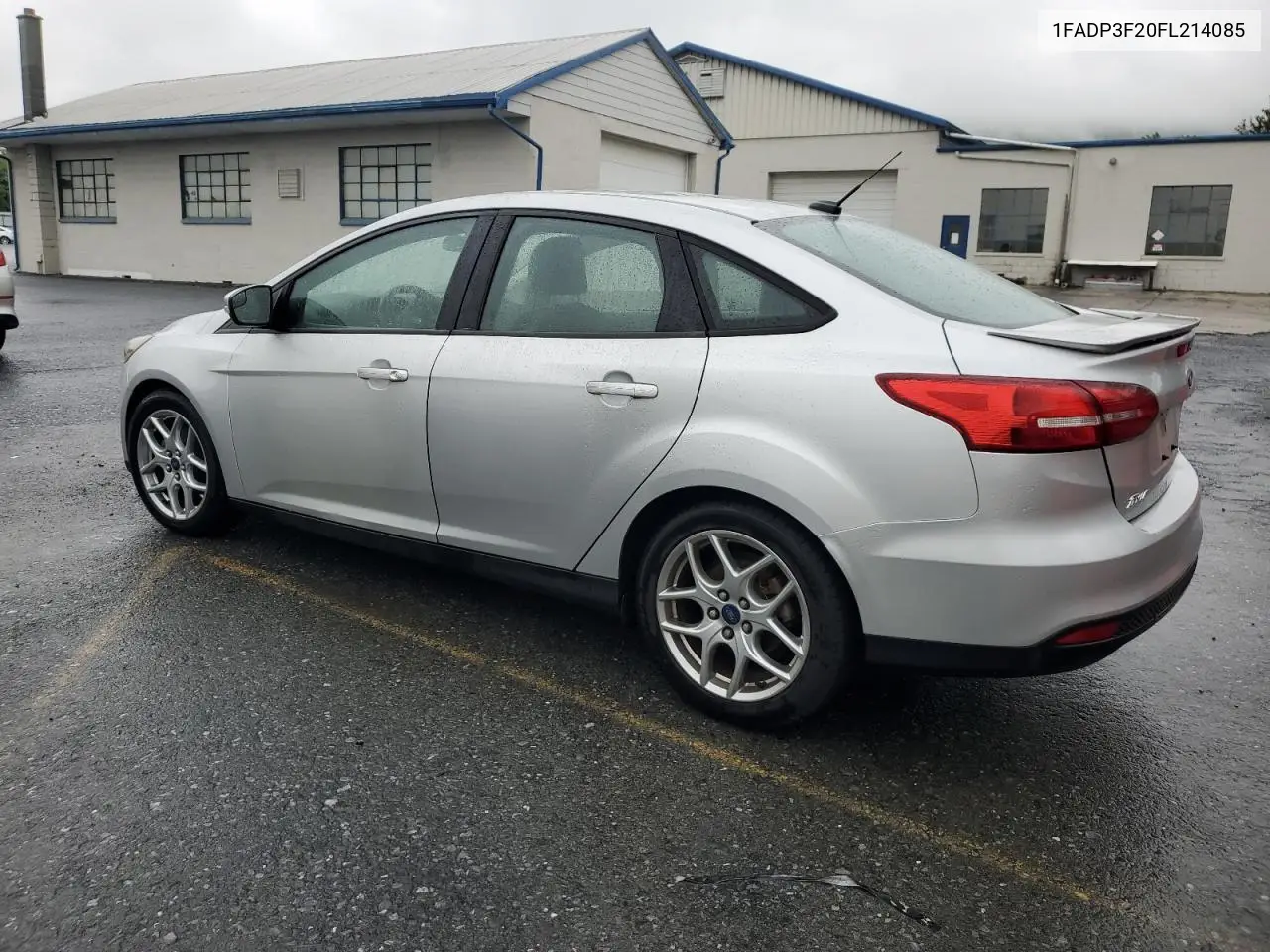 2015 Ford Focus Se VIN: 1FADP3F20FL214085 Lot: 56950985