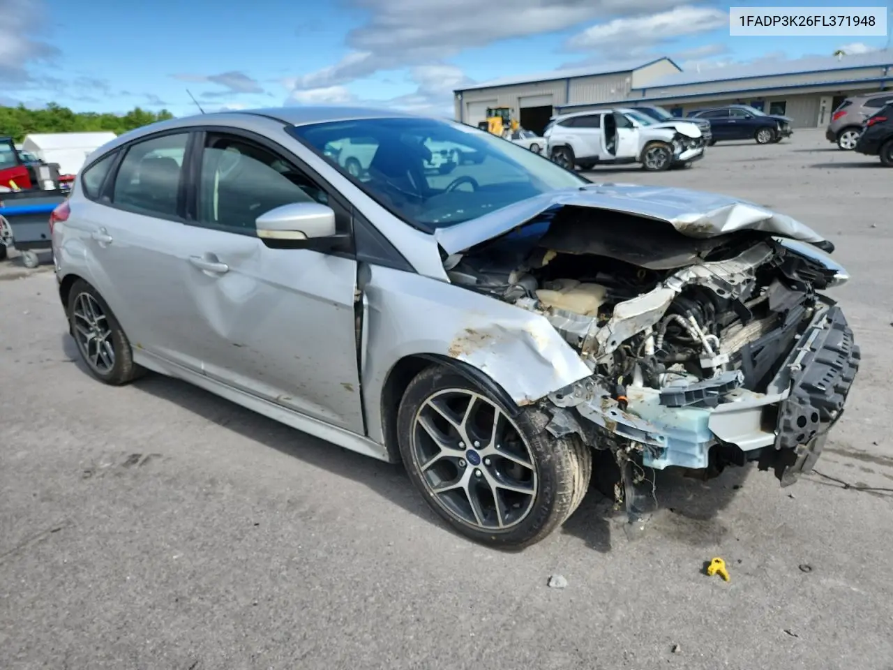 2015 Ford Focus Se VIN: 1FADP3K26FL371948 Lot: 61491425