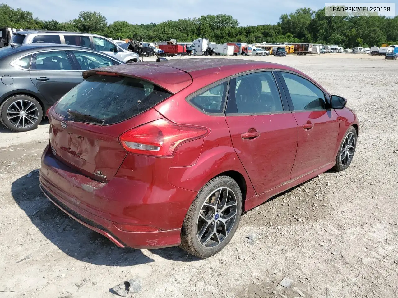 2015 Ford Focus Se VIN: 1FADP3K26FL220138 Lot: 62738495