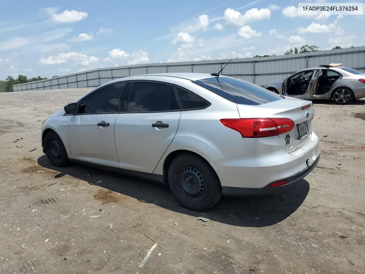 2015 Ford Focus S VIN: 1FADP3E24FL376254 Lot: 62917355