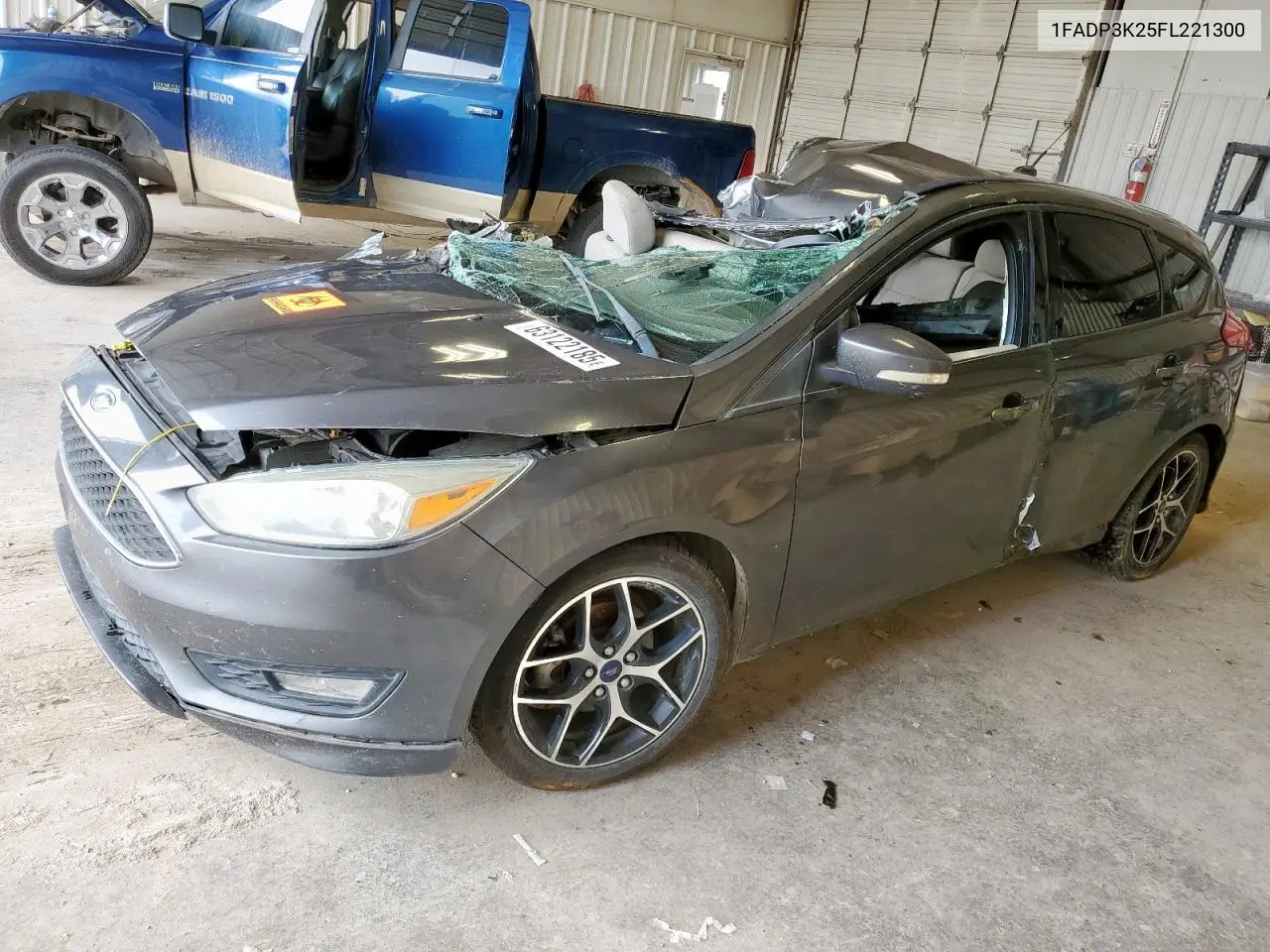 2015 Ford Focus Se VIN: 1FADP3K25FL221300 Lot: 63122185