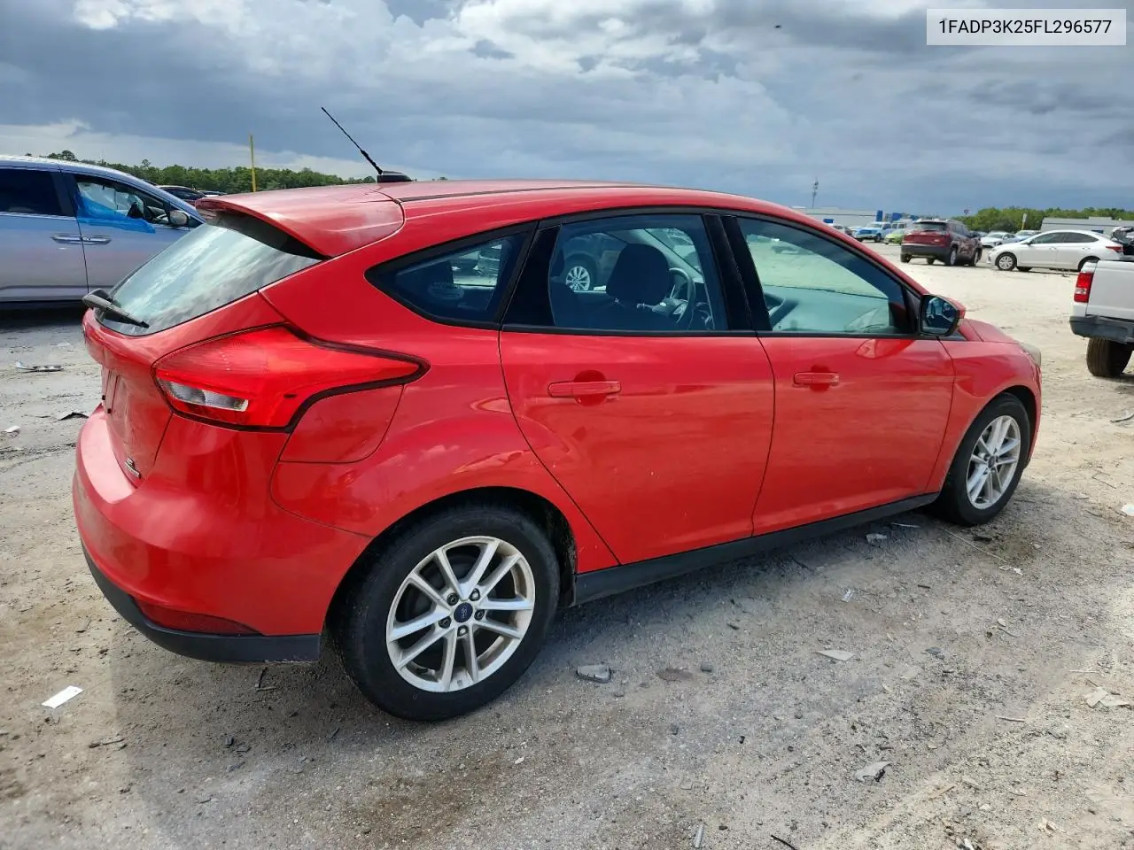2015 Ford Focus Se VIN: 1FADP3K25FL296577 Lot: 63337905