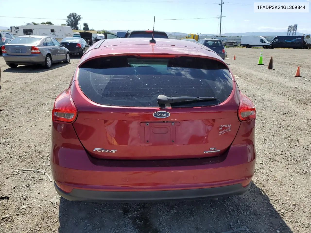2016 Ford Focus Se VIN: 1FADP3K24GL369844 Lot: 56978635
