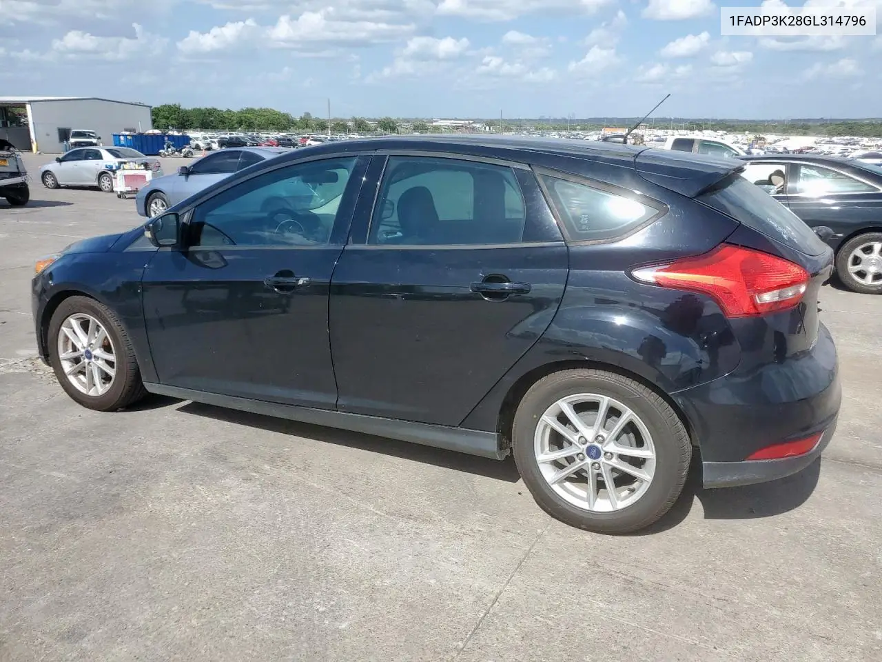 2016 Ford Focus Se VIN: 1FADP3K28GL314796 Lot: 61975605