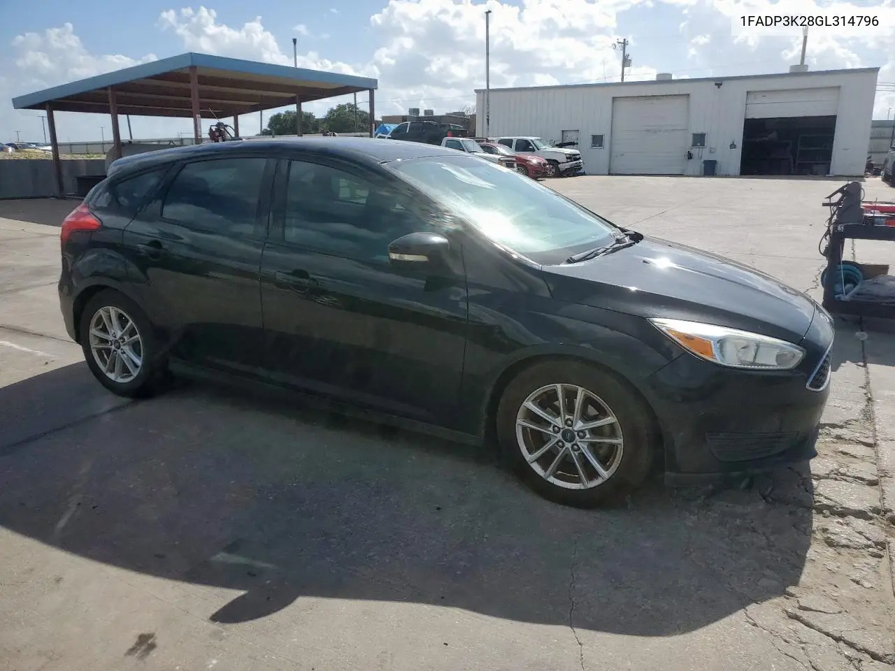 2016 Ford Focus Se VIN: 1FADP3K28GL314796 Lot: 61975605