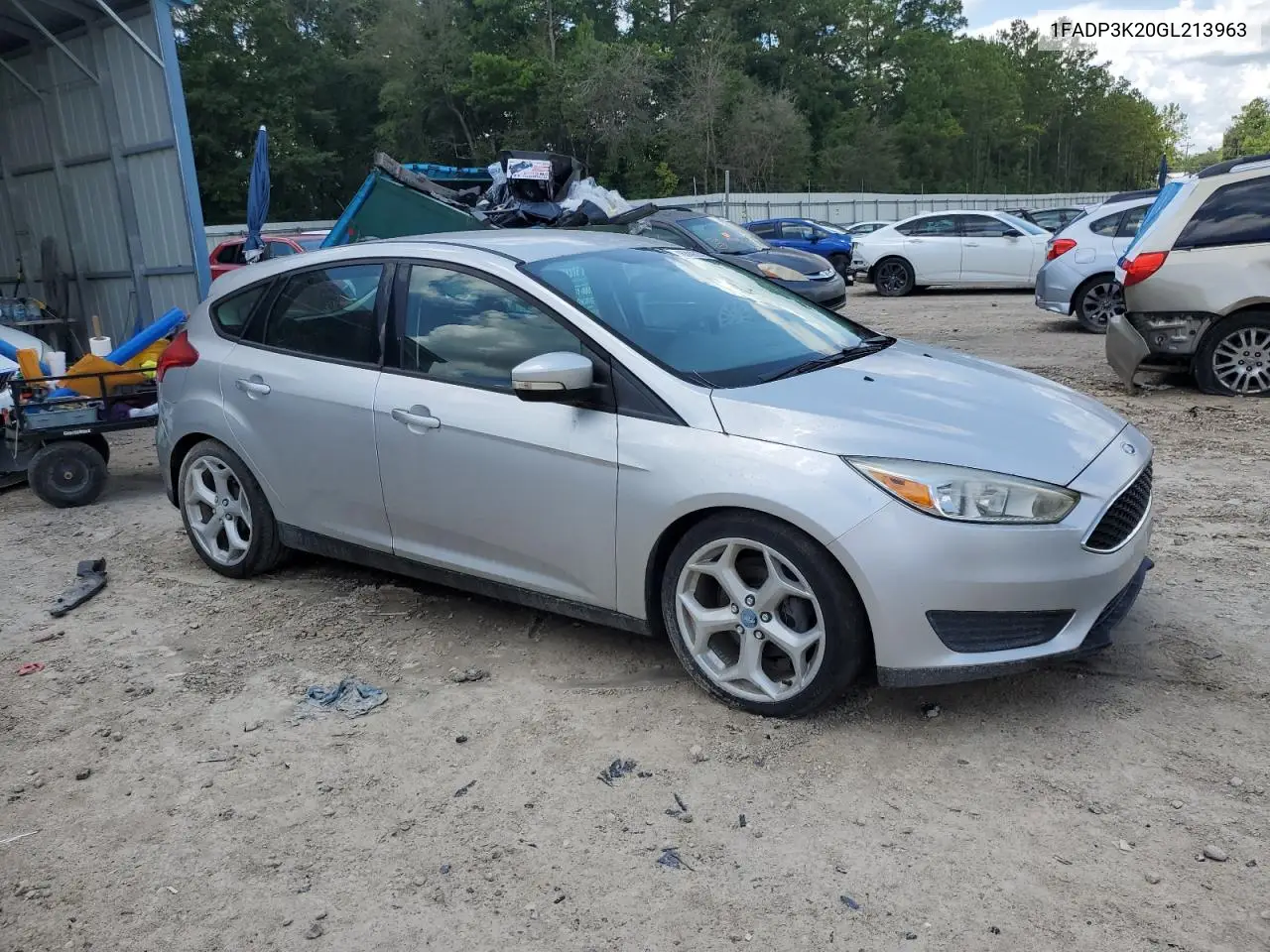 2016 Ford Focus Se VIN: 1FADP3K20GL213963 Lot: 62890395