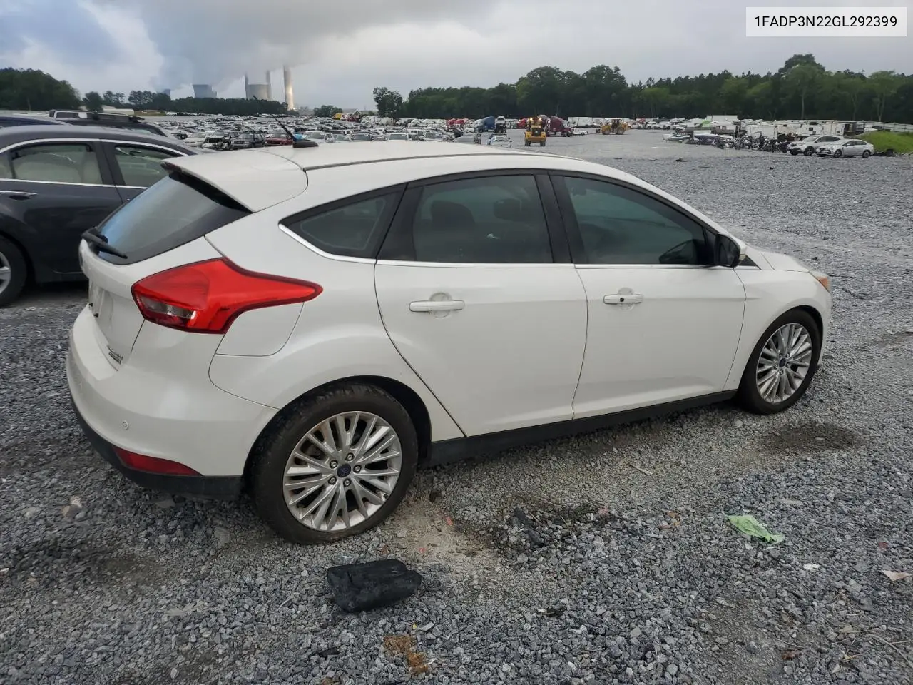 1fadp3n22gl292399 1FADP3N22GL292399 2016 Ford Focus Titanium