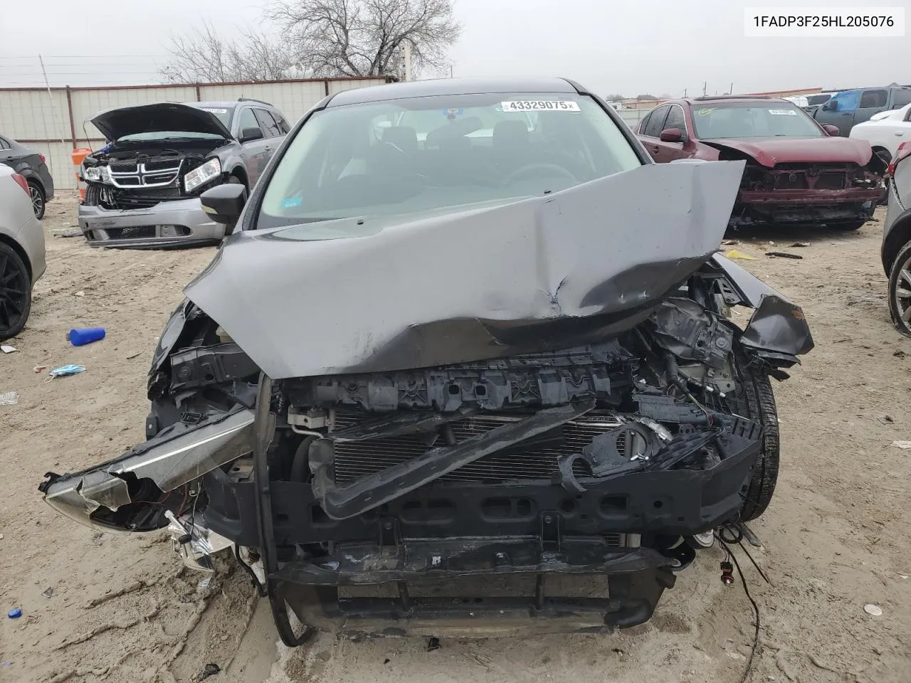 2017 Ford Focus Se VIN: 1FADP3F25HL205076 Lot: 43329075