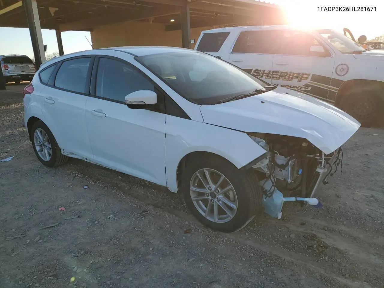 2017 Ford Focus Se VIN: 1FADP3K26HL281671 Lot: 45180515