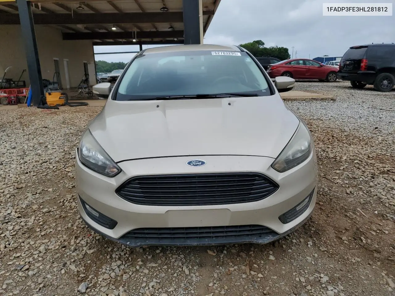 2017 Ford Focus Se VIN: 1FADP3FE3HL281812 Lot: 62783295