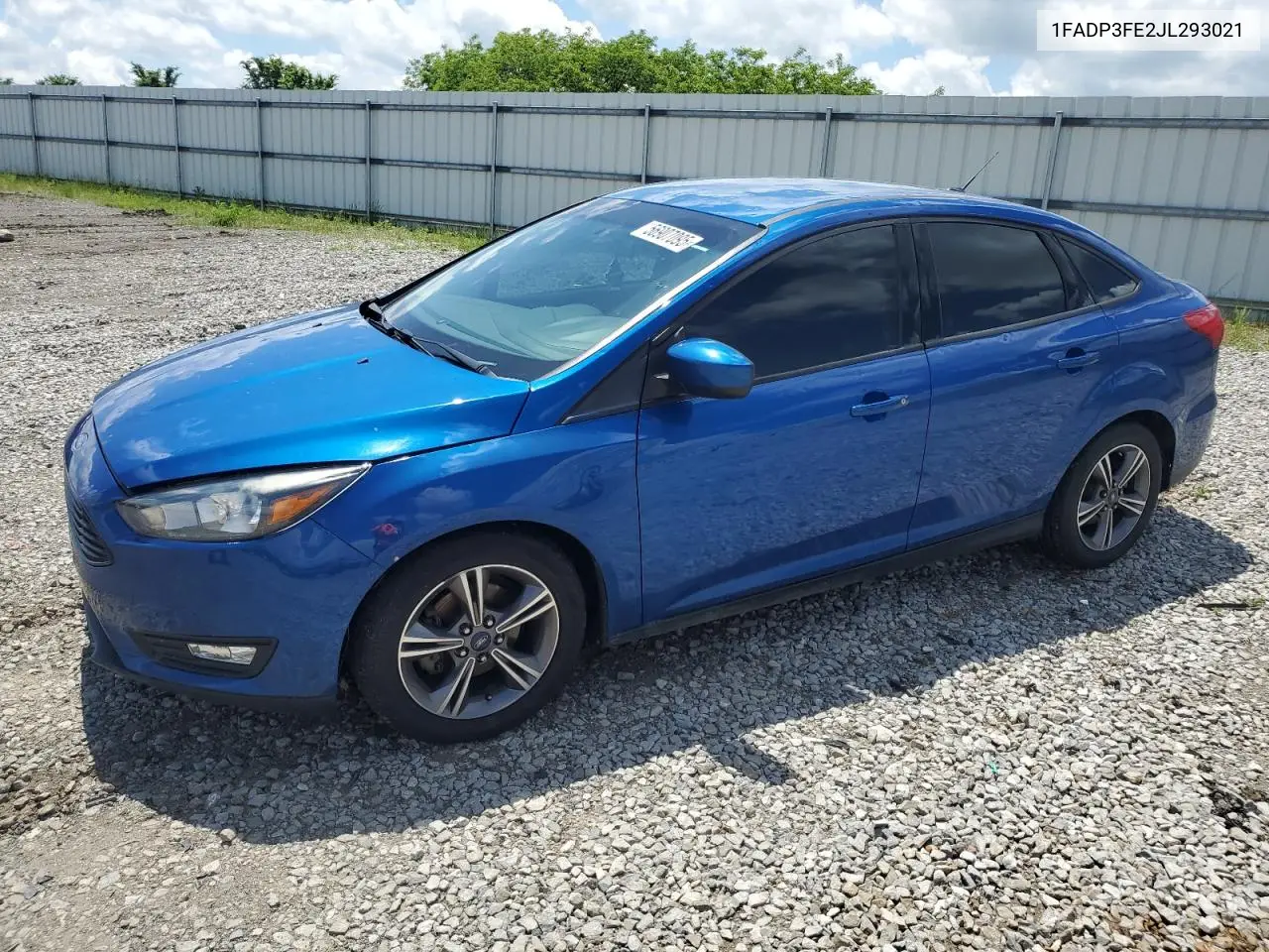 2018 Ford Focus Se VIN: 1FADP3FE2JL293021 Lot: 56907095