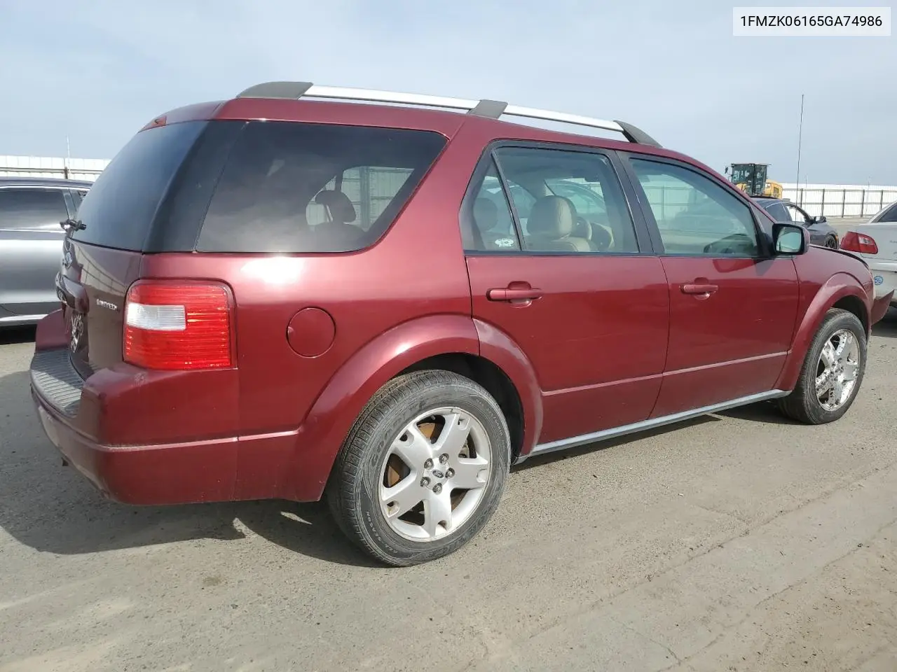 2005 Ford Freestyle Limited VIN: 1FMZK06165GA74986 Lot: 53398485