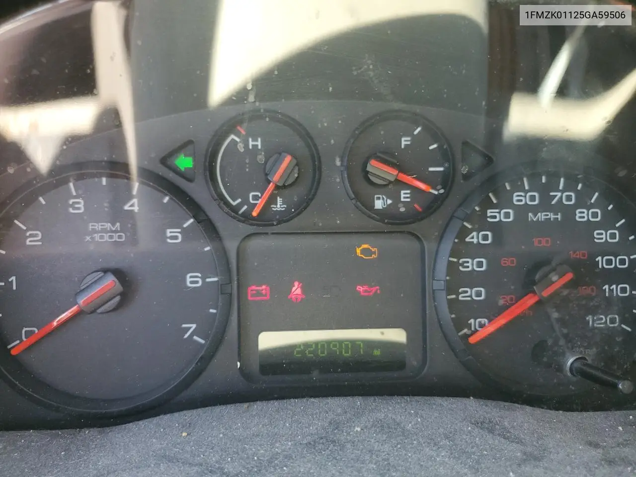 2005 Ford Freestyle Se VIN: 1FMZK01125GA59506 Lot: 56433745
