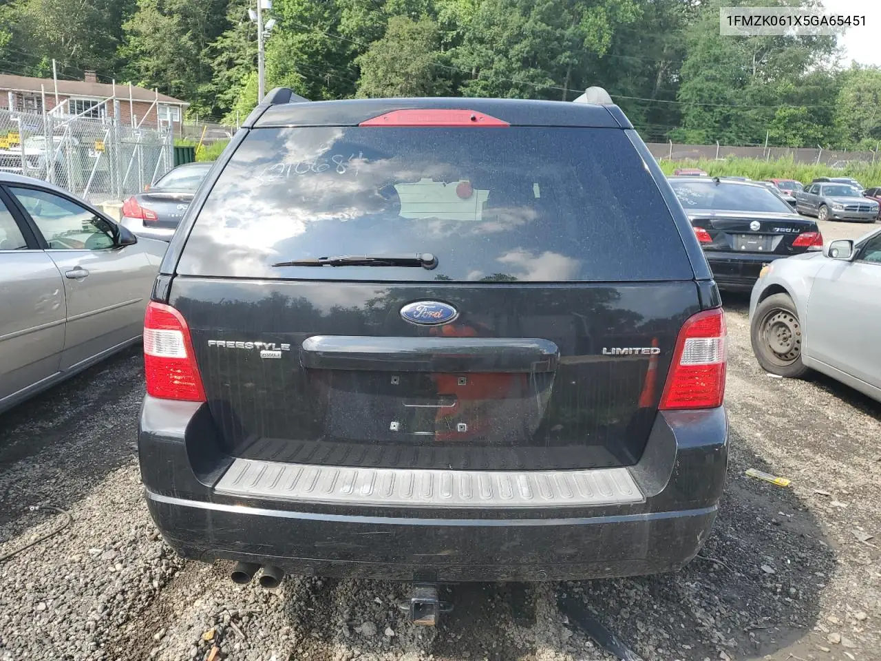 2005 Ford Freestyle Limited VIN: 1FMZK061X5GA65451 Lot: 64420555