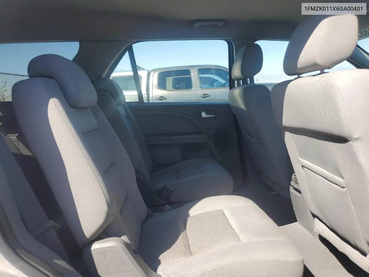 2006 Ford Freestyle Se VIN: 1FMZK011X6GA00401 Lot: 56218835