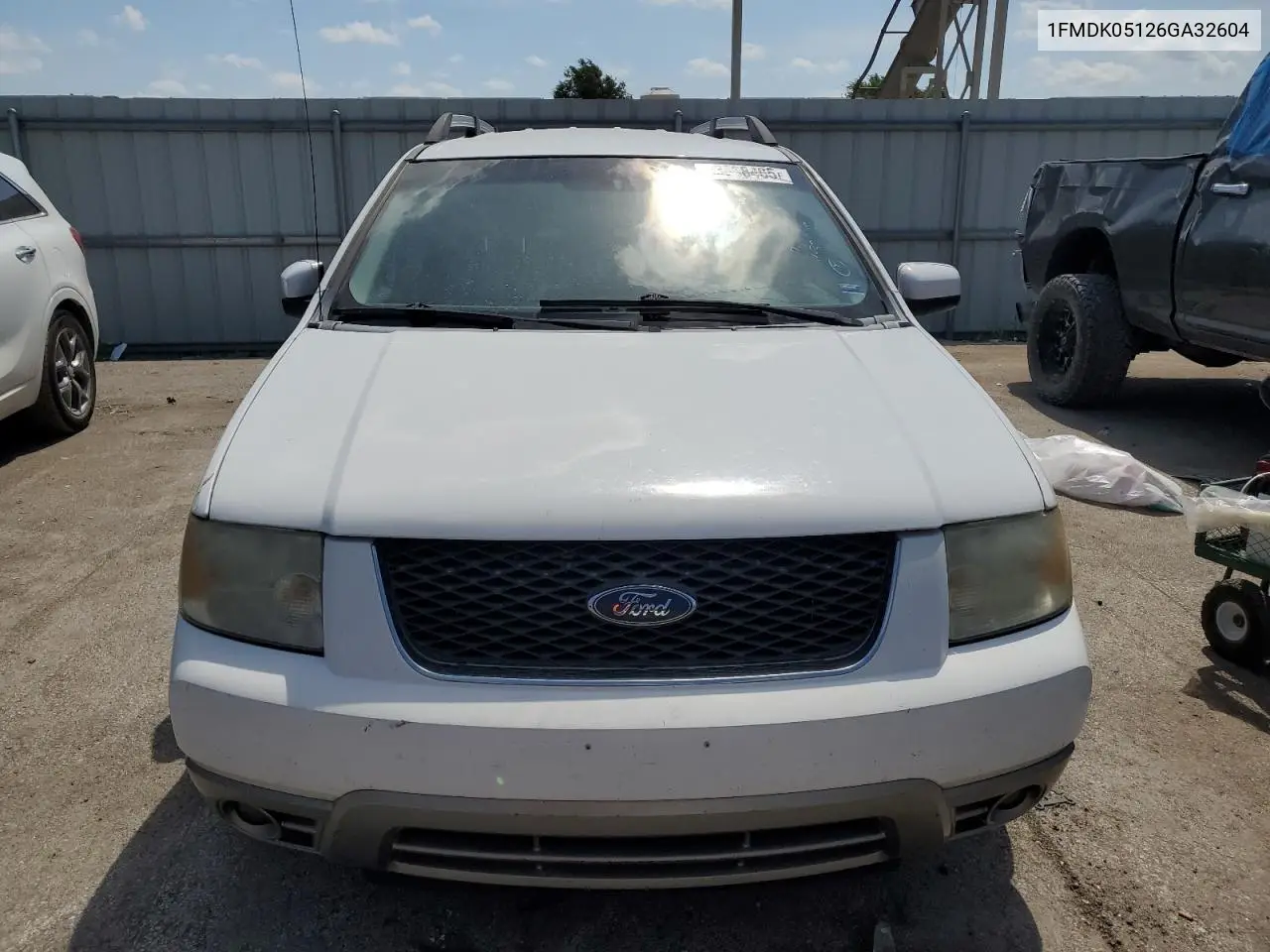 2006 Ford Freestyle Sel VIN: 1FMDK05126GA32604 Lot: 63868405
