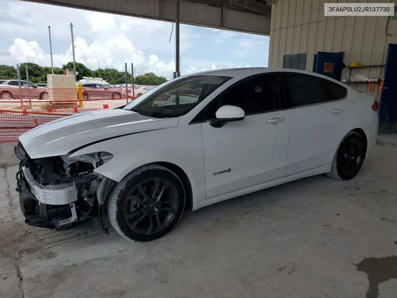 2018 Ford Fusion Se Hybrid VIN: 3FA6P0LU2JR137730 Lot: 62861835