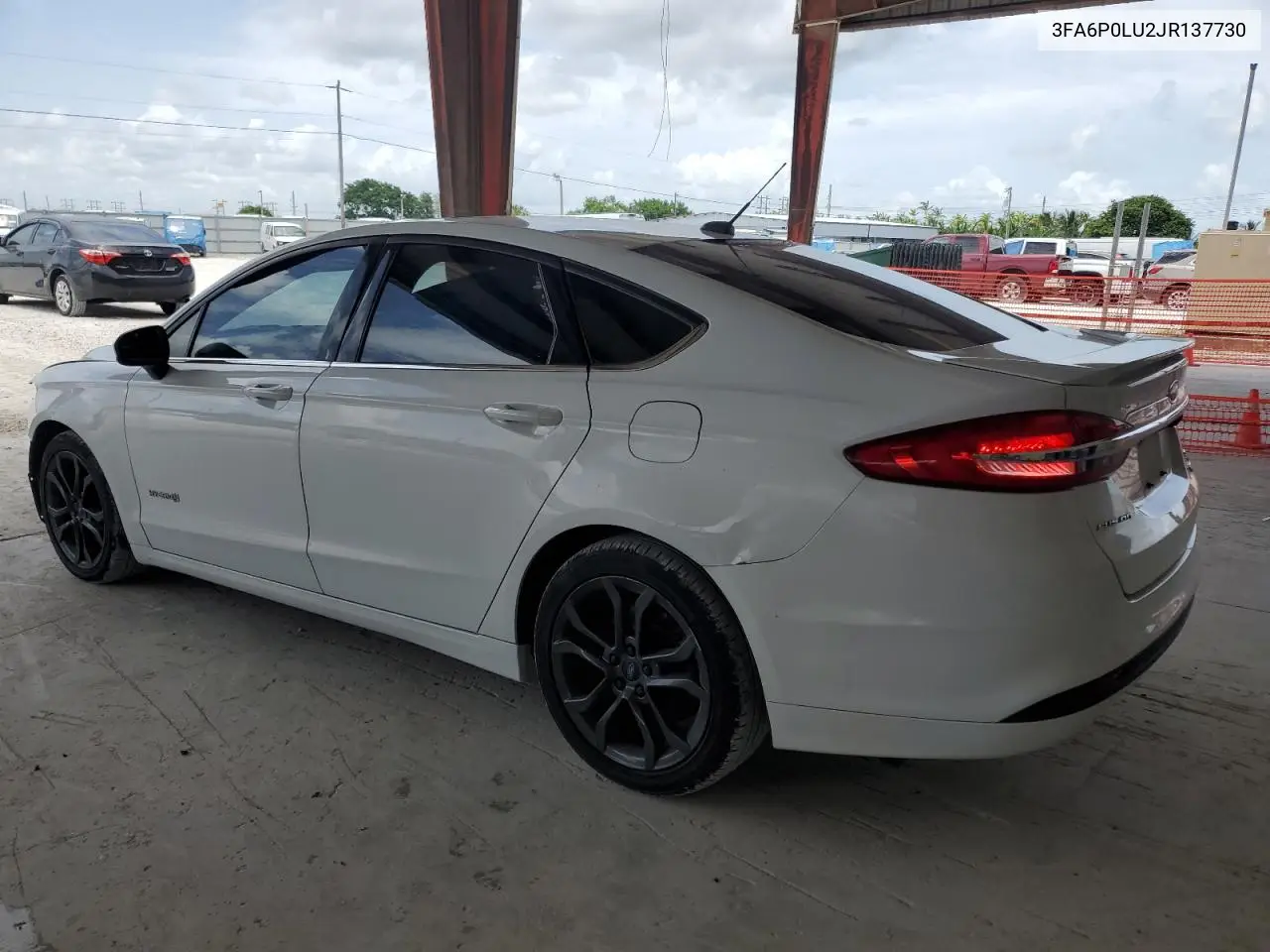 2018 Ford Fusion Se Hybrid VIN: 3FA6P0LU2JR137730 Lot: 62861835