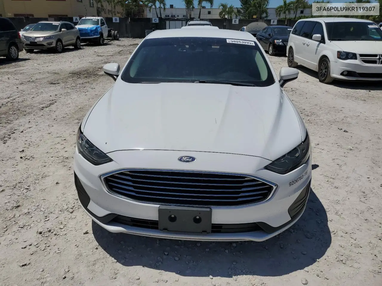 2019 Ford Fusion Se VIN: 3FA6P0LU9KR119307 Lot: 54043095