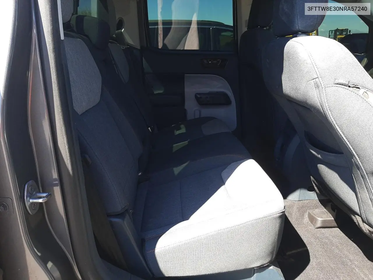 2022 Ford Maverick Xl VIN: 3FTTW8E30NRA57240 Lot: 56586005