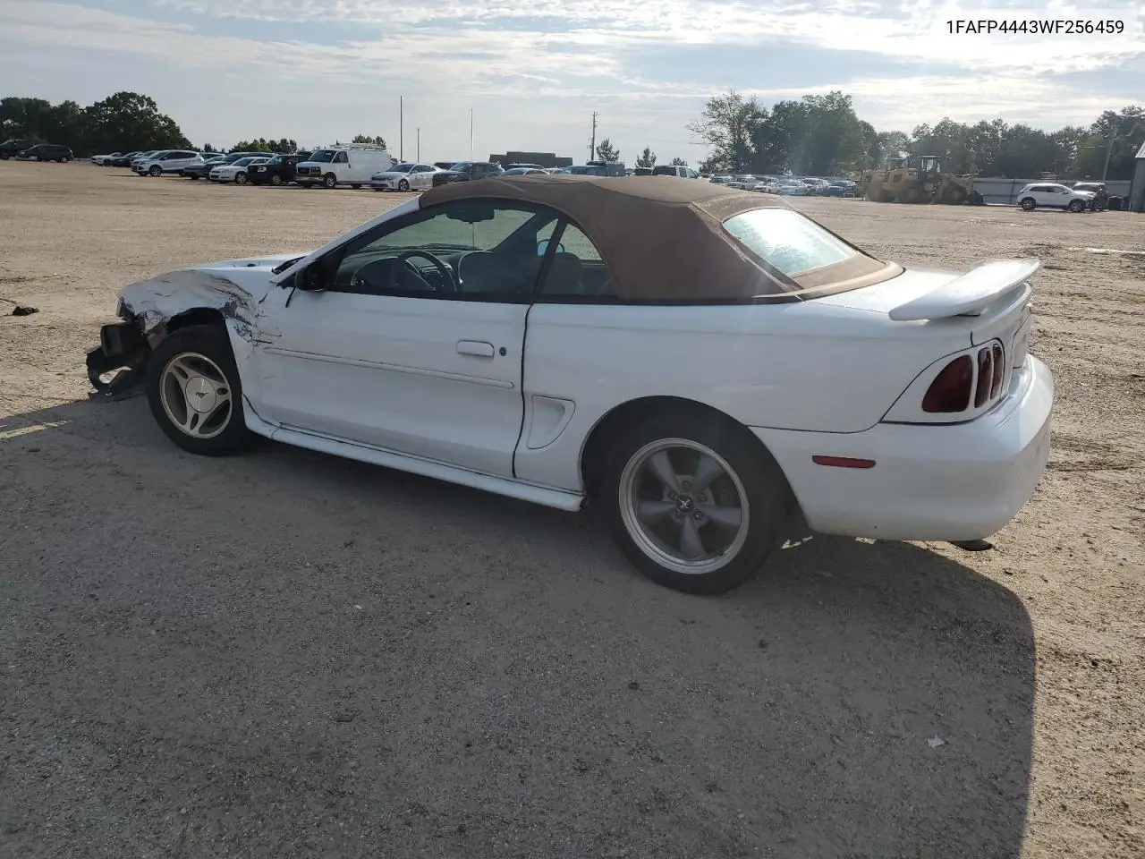 1998 Ford Mustang VIN: 1FAFP4443WF256459 Lot: 62699475