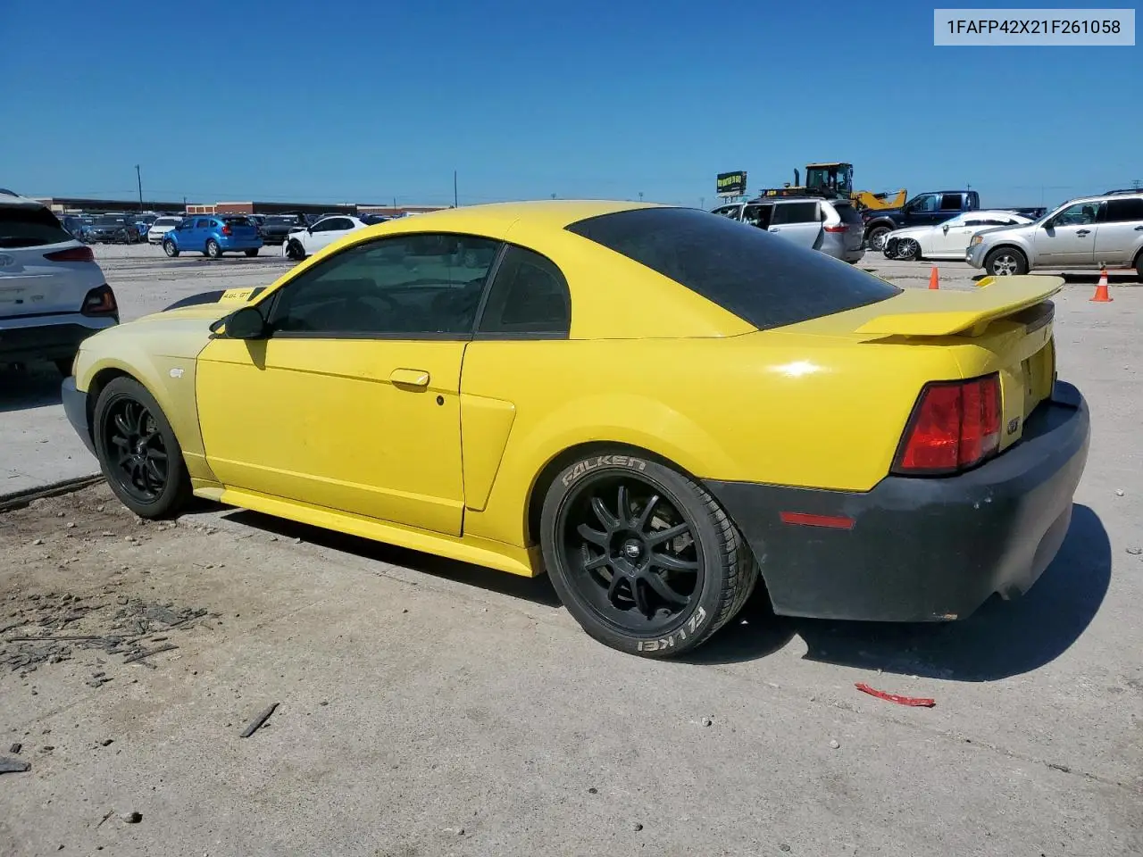 2001 Ford Mustang Gt VIN: 1FAFP42X21F261058 Lot: 56401025