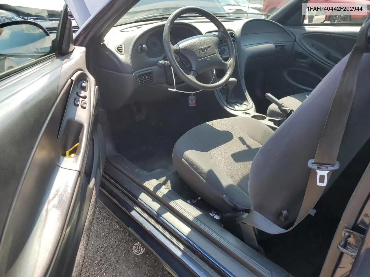 2002 Ford Mustang VIN: 1FAFP40442F202944 Lot: 62178415