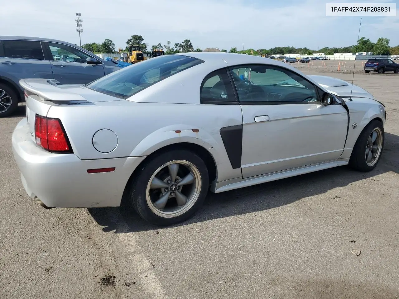 2004 Ford Mustang Gt VIN: 1FAFP42X74F208831 Lot: 62903735