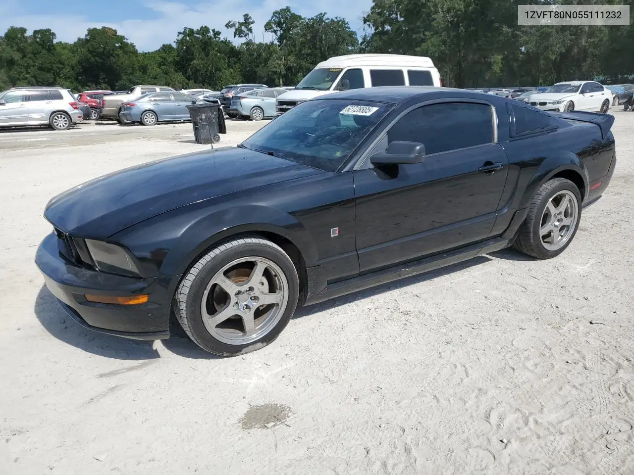 2005 Ford Mustang VIN: 1ZVFT80N055111232 Lot: 62728805