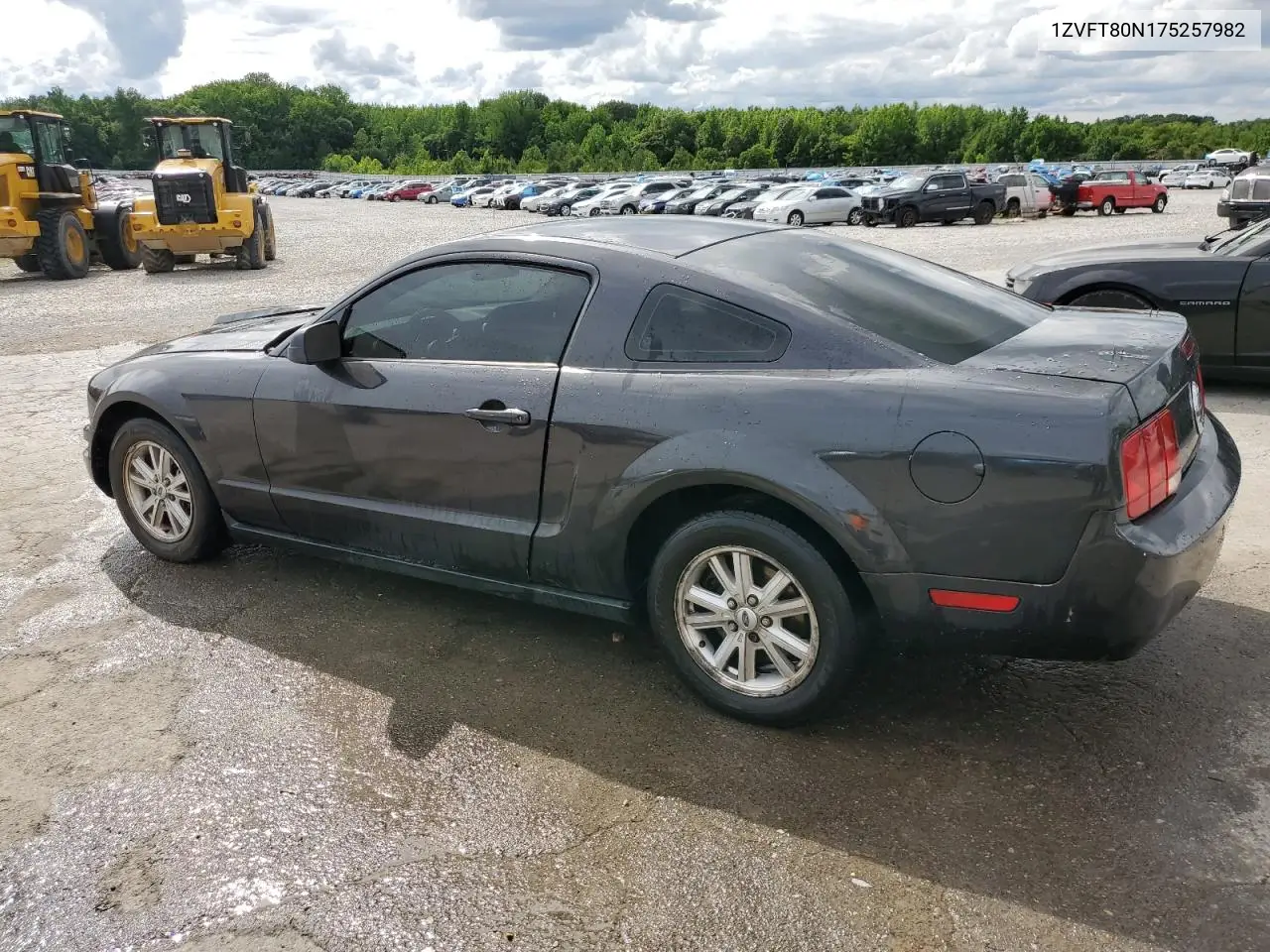 2007 Ford Mustang VIN: 1ZVFT80N175257982 Lot: 58766255
