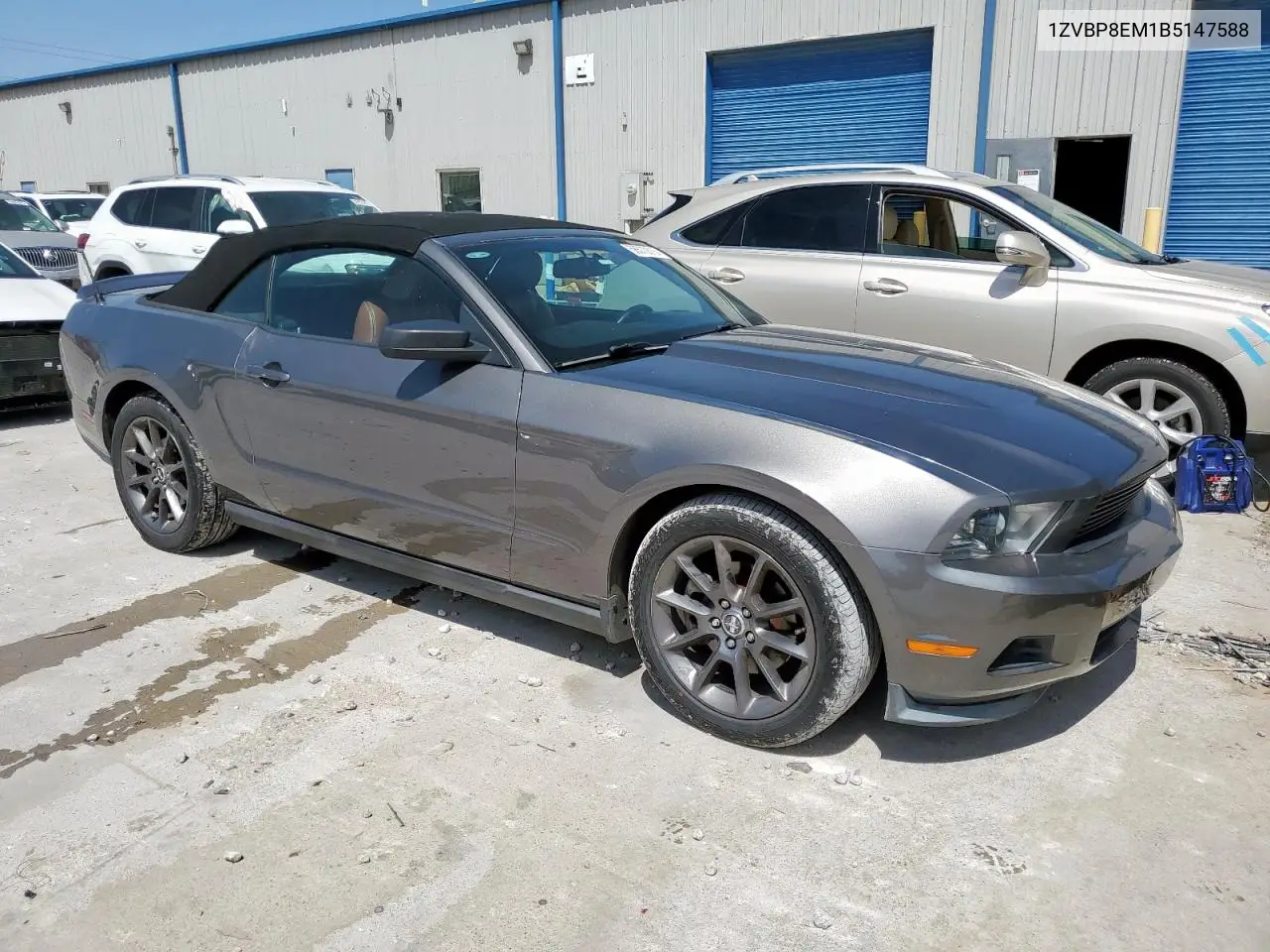 2011 Ford Mustang VIN: 1ZVBP8EM1B5147588 Lot: 56572815