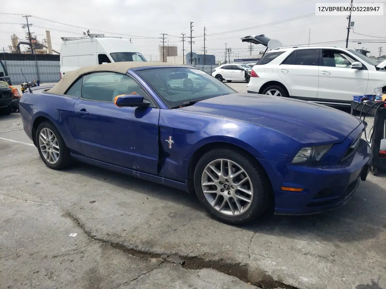 2013 Ford Mustang VIN: 1ZVBP8EMXD5228947 Lot: 56789884