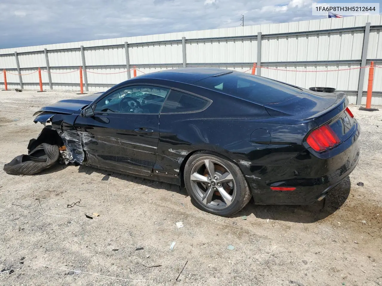 2017 Ford Mustang VIN: 1FA6P8TH3H5212644 Lot: 56348085
