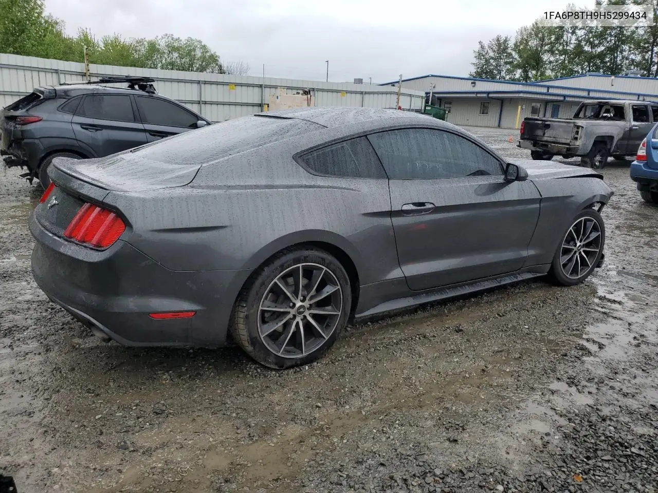 2017 Ford Mustang VIN: 1FA6P8TH9H5299434 Lot: 56608815