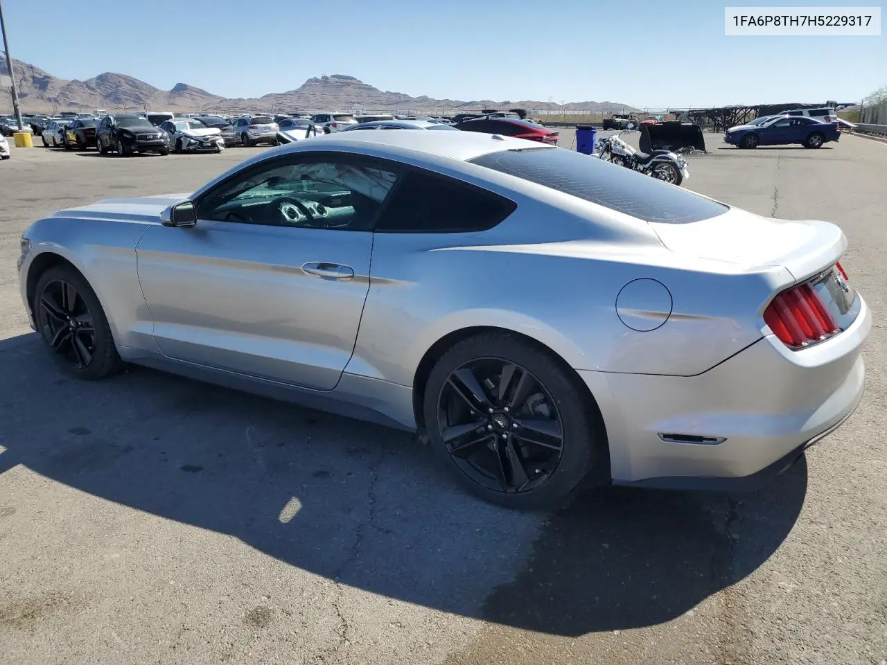 2017 Ford Mustang VIN: 1FA6P8TH7H5229317 Lot: 62856705