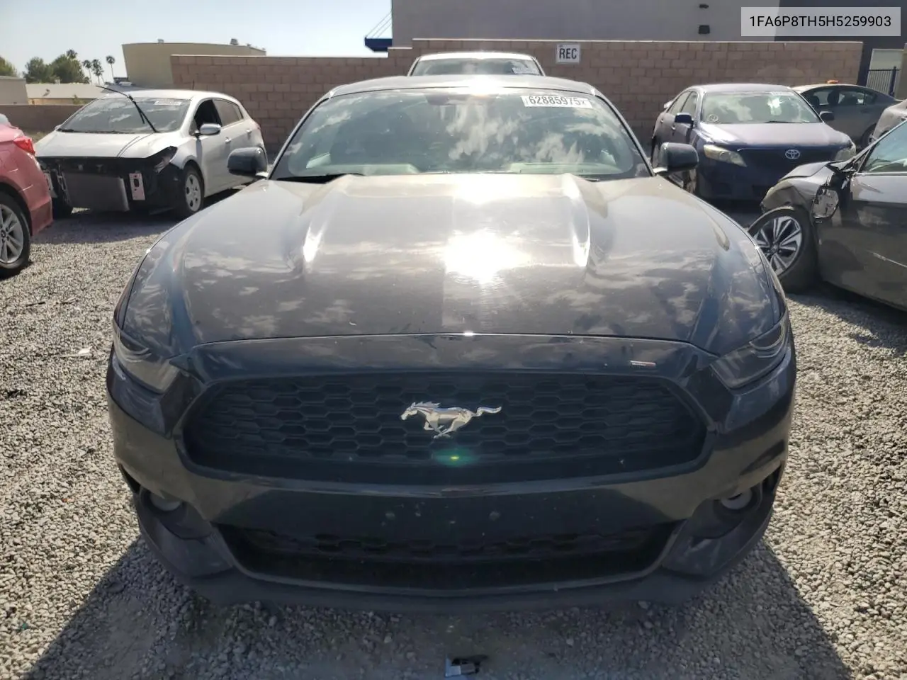 2017 Ford Mustang VIN: 1FA6P8TH5H5259903 Lot: 62885975